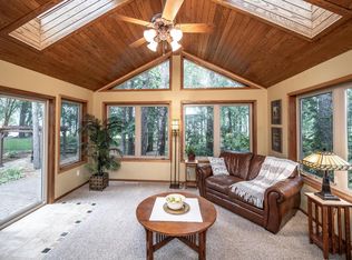 452 Spruce St, Shakopee, MN 55379