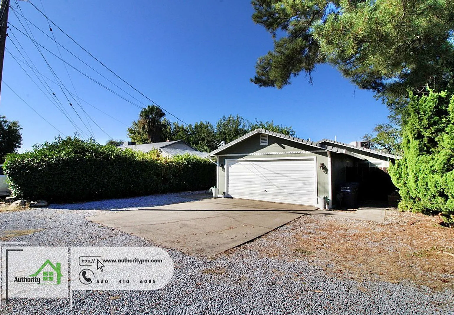 2 bed, 1.0 bath, 894 sqft, $1,650 — Photo 1