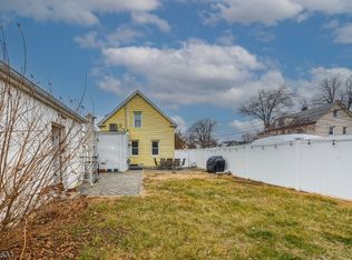 17 Dietrich St, Little Ferry Boro, NJ 07643