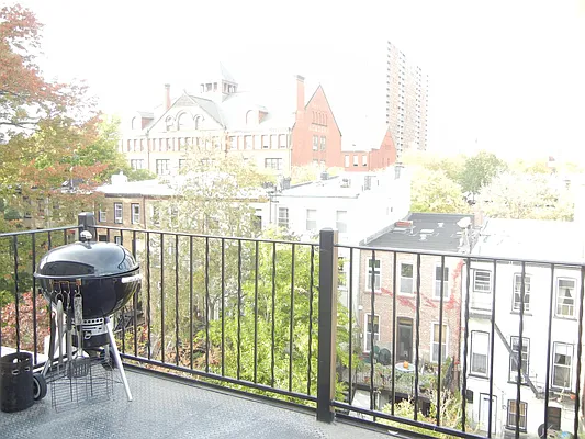 Rented by Brooklyn Heights Real Estate Inc | media 11