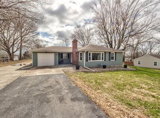 301 NW 82nd St, Kansas City, MO 64118