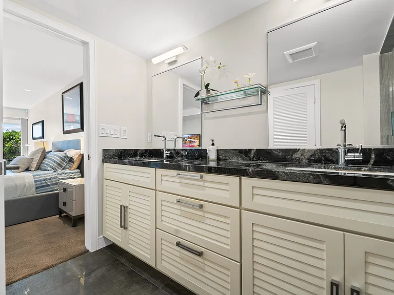 7025 Estrella De Mar Rd — Photo 16