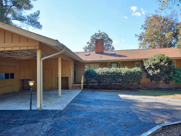 11 Wedgewood Dr, Jackson Springs, NC 27281