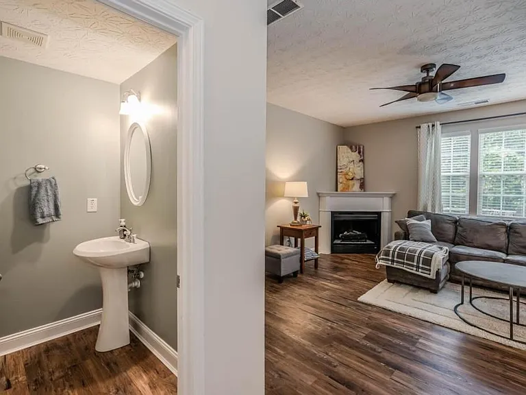 4163 Baker Station Ct — Photo 8