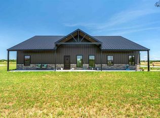 2411 Rifle Range Rd, Iowa Park, TX 76367