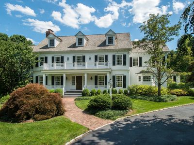 256 Country Club Rd, New Canaan, CT, 06840