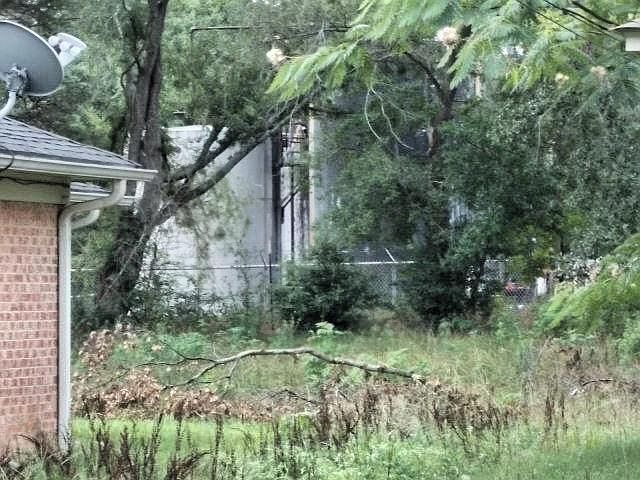 2nd image of 12641 Coleman St