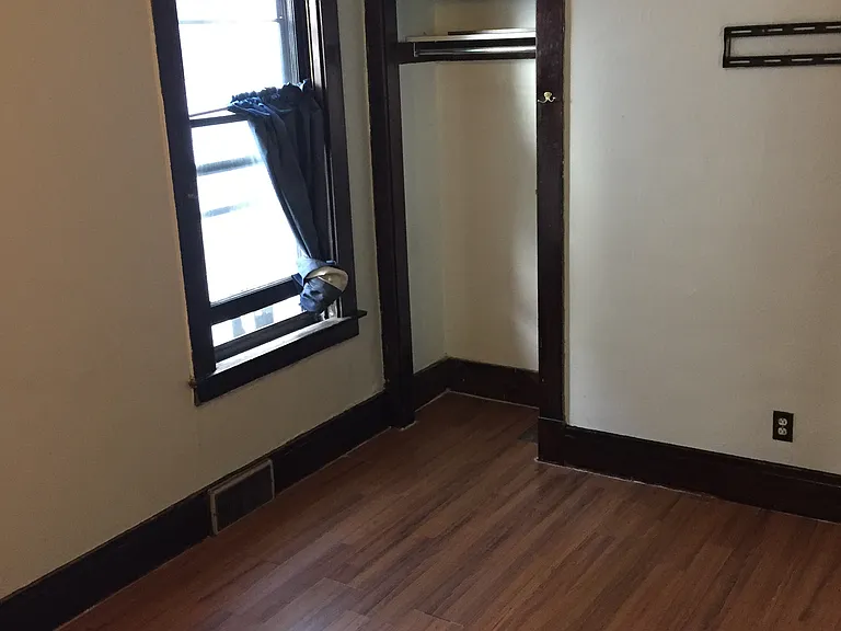 33 Tyler St #1 — Photo 4