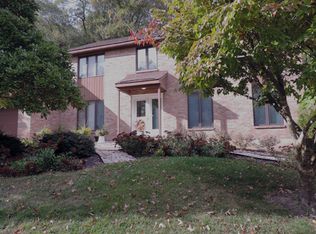 4 Beech Hill Dr, Newark, DE 19711