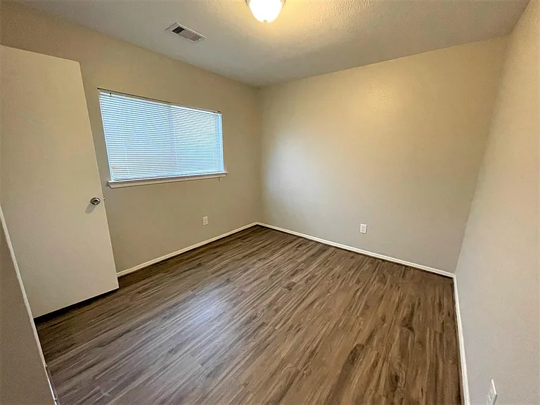 1603 Nichole Woods Dr — Photo 24