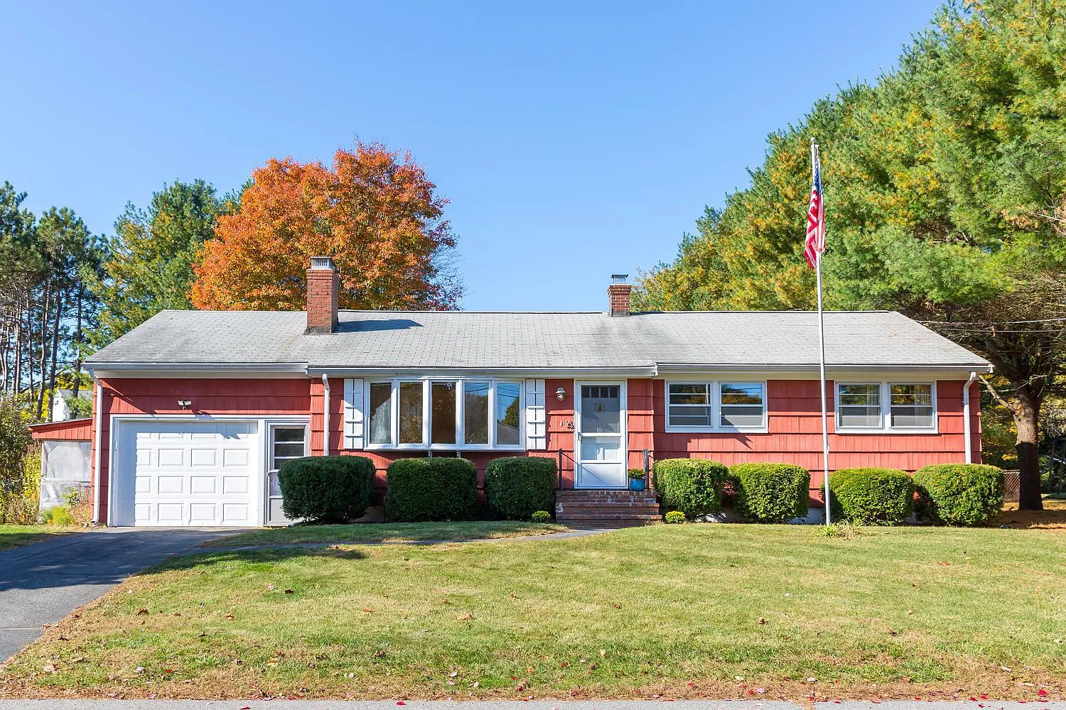 16 Jewett Rd — Photo 1