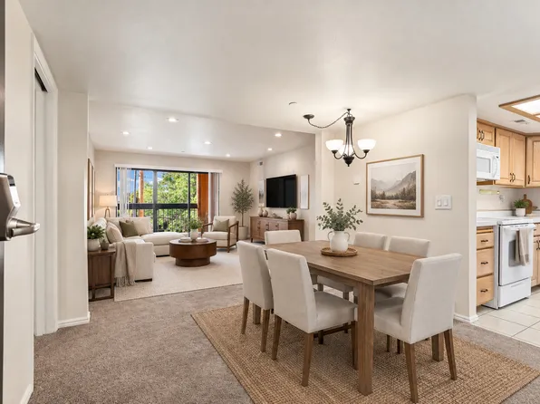 2244 N Canyon Rd APT 212, Provo, UT 84604