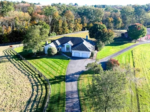 1713 County Road 519, Alexandria Twp., NJ 08867