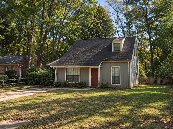1057 Longstreet Dr, Tallahassee, FL 32311