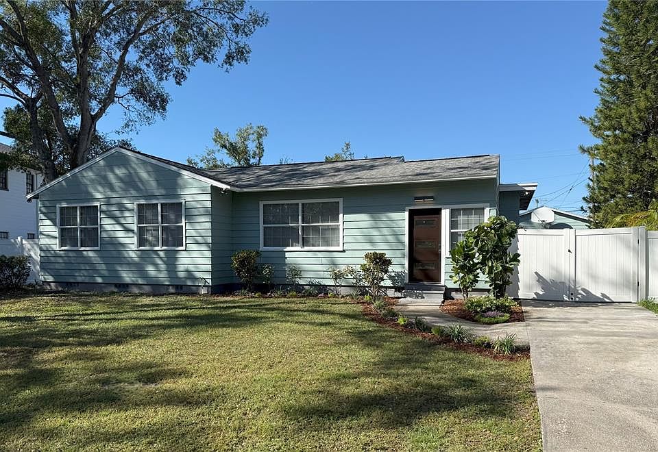 1st image of 1006 N Bask Dr