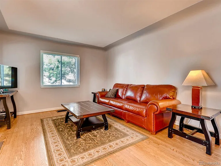 4990 Perry St — Photo 31