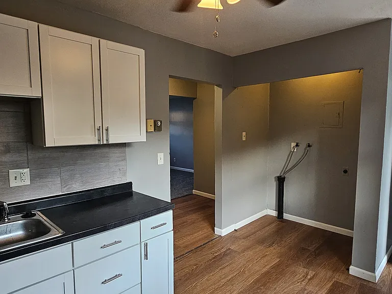 3713 Blecha Rd #4 — Photo 2
