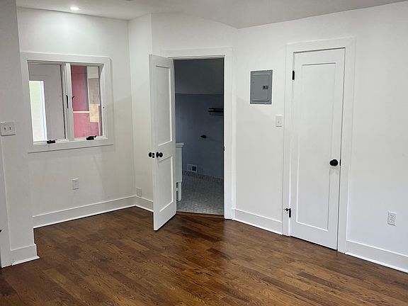 3rd image of 5272 Courville St #5274