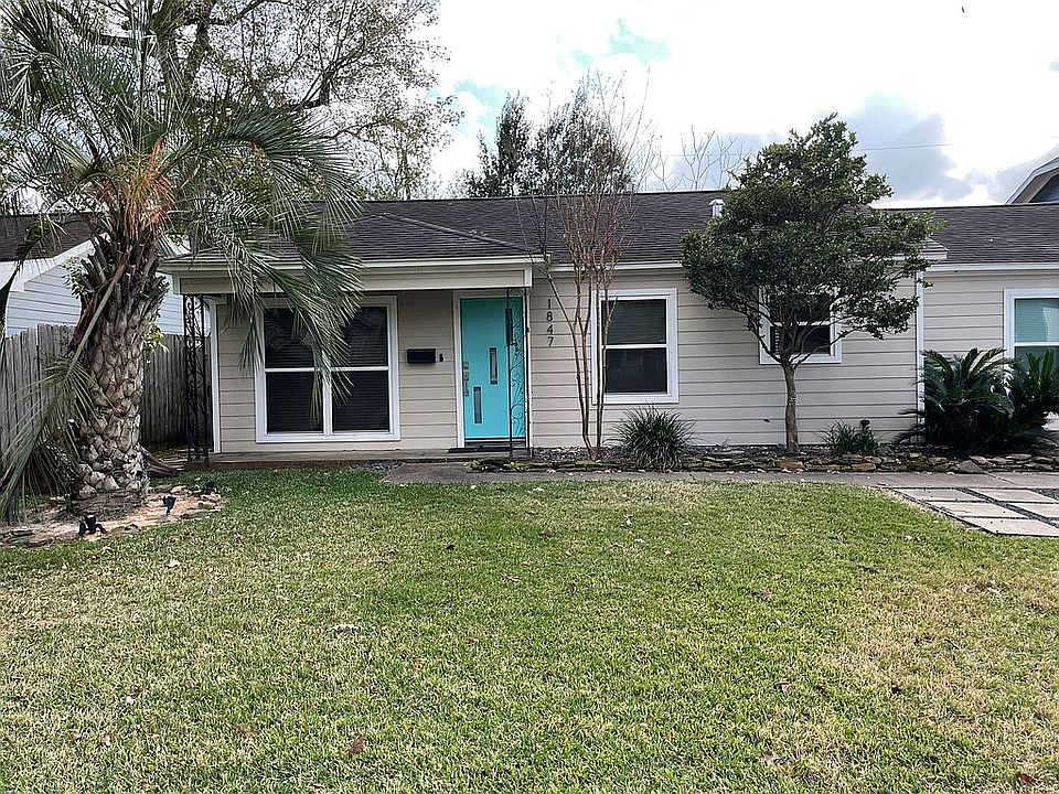 1st image of 1847 Libbey Dr