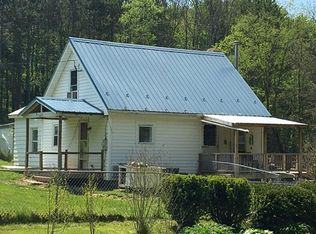 332 Bruin Rd, Petrolia, PA 16050