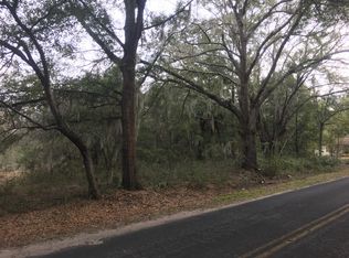 78 Saxonville Rd, Saint Helena Island, SC 29920