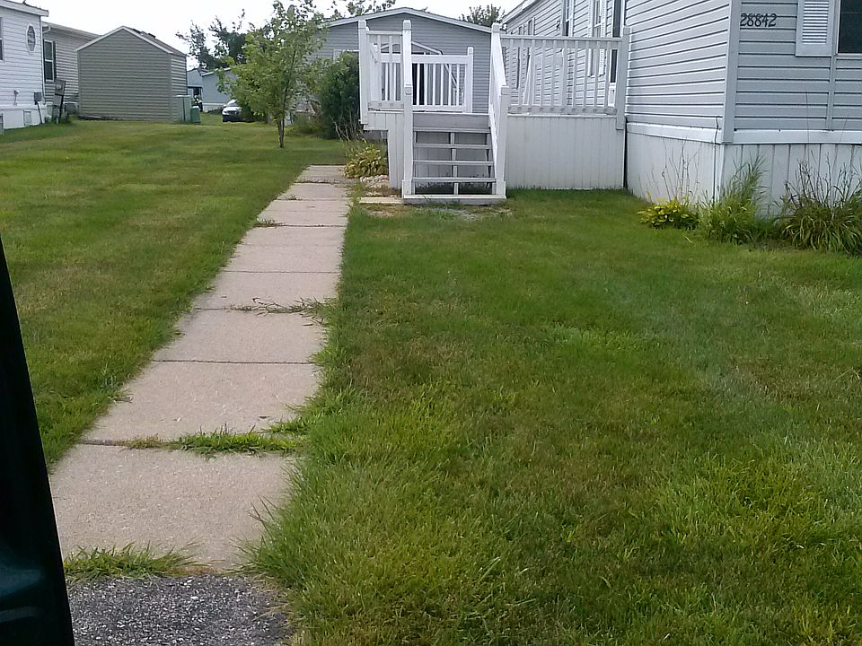 1st image of 28842 Beechwood Ave