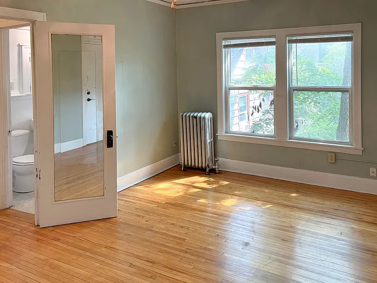 Oakview Apartments — Photo 5