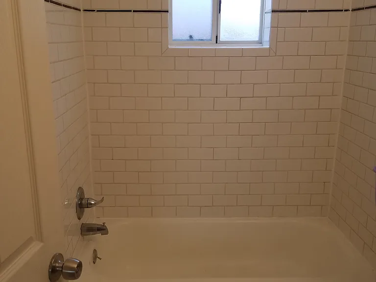 2303 N Ralph Ave #2303 — Photo 2