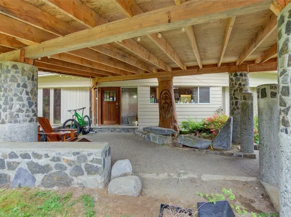 188 Nitinat Ave, Lake Cowichan, BC V0R 2G0