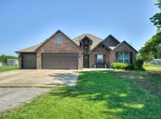 11421 E 166th St N, Collinsville, OK 74021