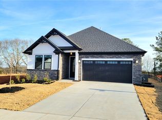 120 Tiger Lily Dr, Anderson, SC 29621