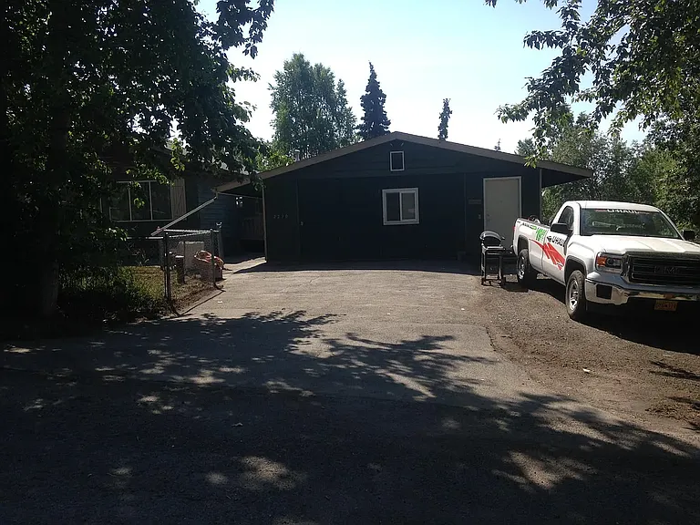 2210 E 74th Ave #B — Photo 1
