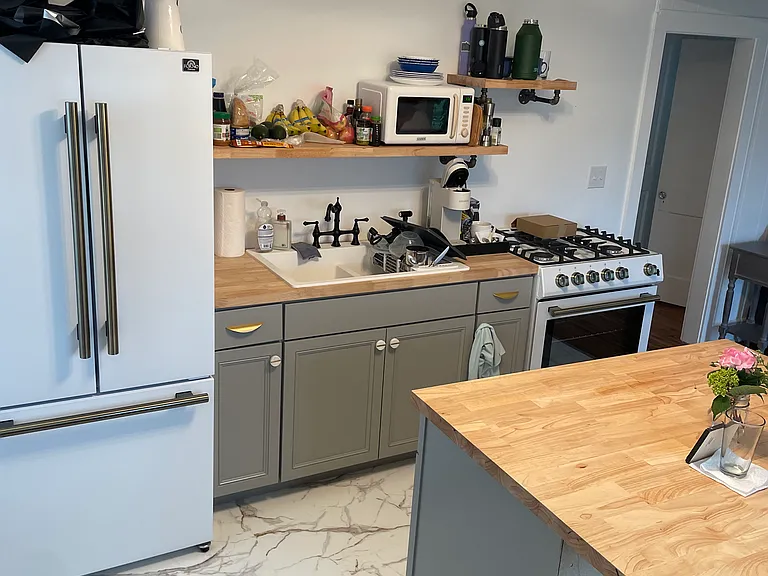 50 Charles St #3 — Photo 4