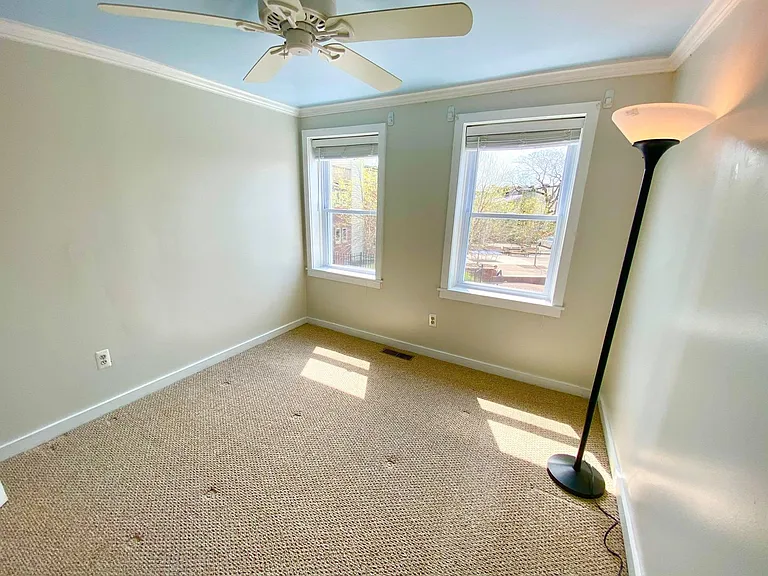 666 Melvin Dr — Photo 8