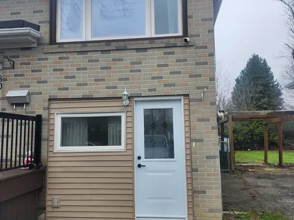 80 Rockport Cres #1, Richmond Hill, ON L4C 2L8
