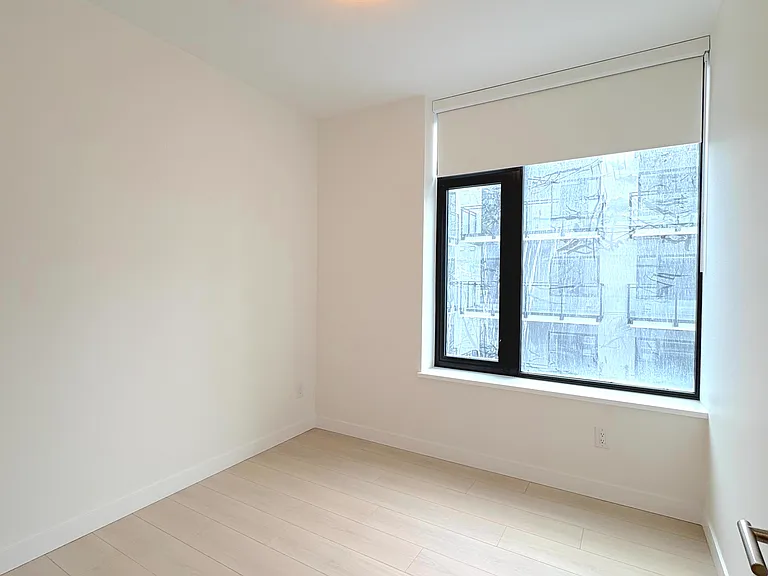626 Claremont St #810 — Photo 7