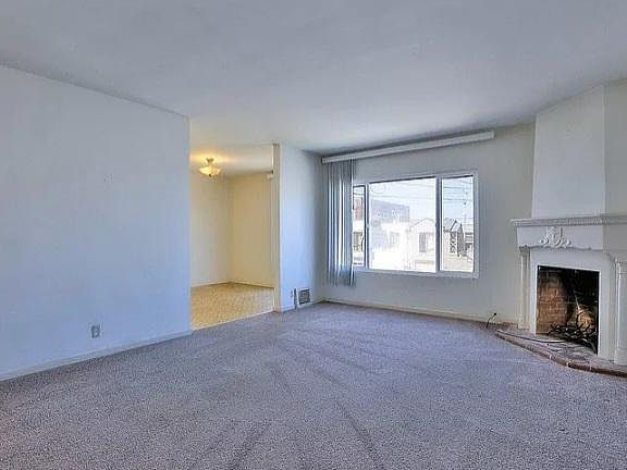 3rd image of 1730 46th Ave
