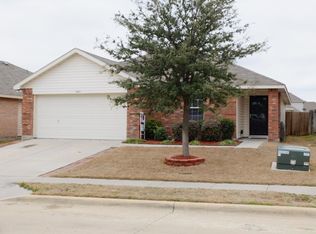 845 Rio Bravo Dr, Haslet, TX 76052