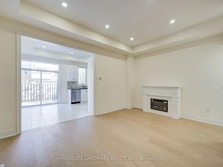 36 Latchford Ln — Photo 6
