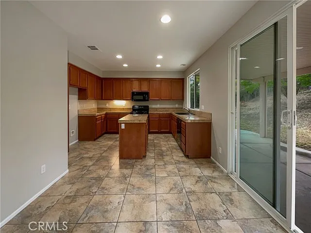 31187 Mystic Ln — Photo 8
