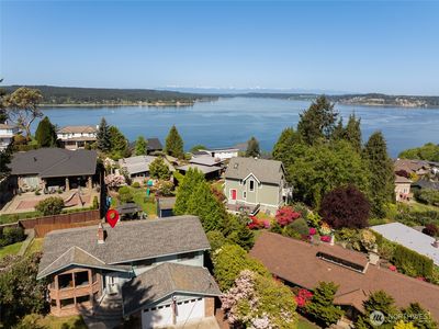 3730 Palisades Place W, University Place, WA, 98466