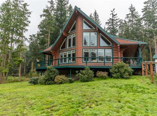 155 E Squire Rd, Coupeville, WA 98239