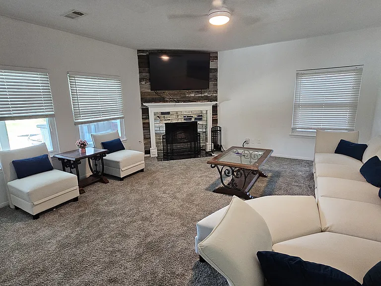 14910 Cypress Meade Ct — Photo 11