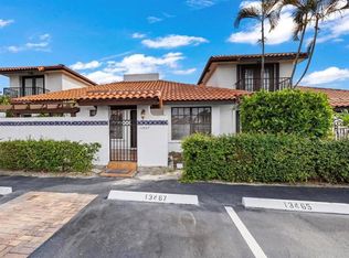 13467 Fountain View Blvd, Wellington, FL 33414
