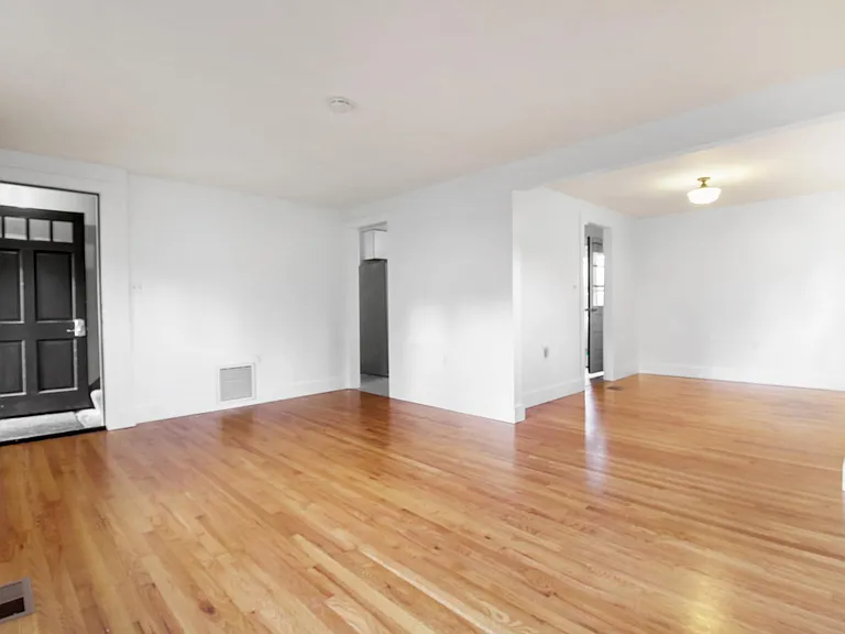 Living Room/Dining Room
