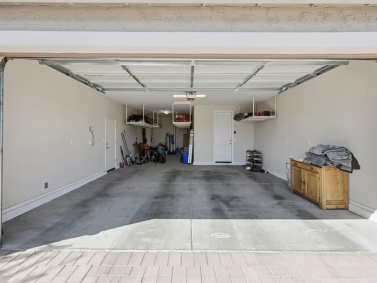 7228 W Tombstone Trl — Photo 40