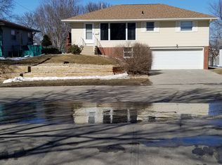 1925 22nd St NW, Rochester, MN 55901