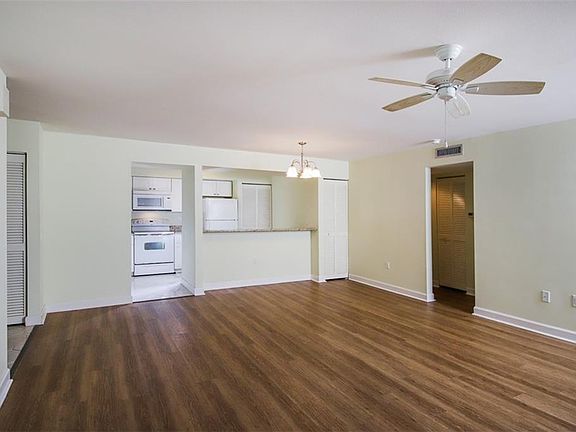 4th image of 5673 Ashton Lake Dr #9-13