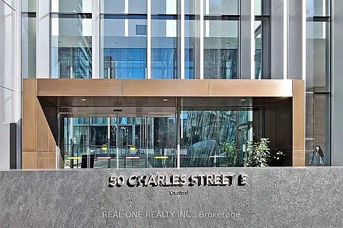 50 Charles St E #1607 Photo 1