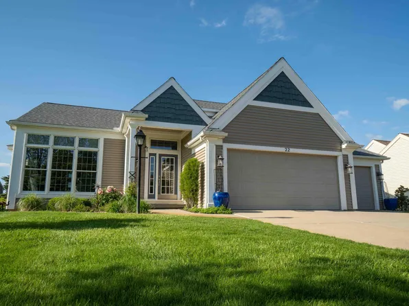 22 Dickens St, Spring Arbor, MI 49283